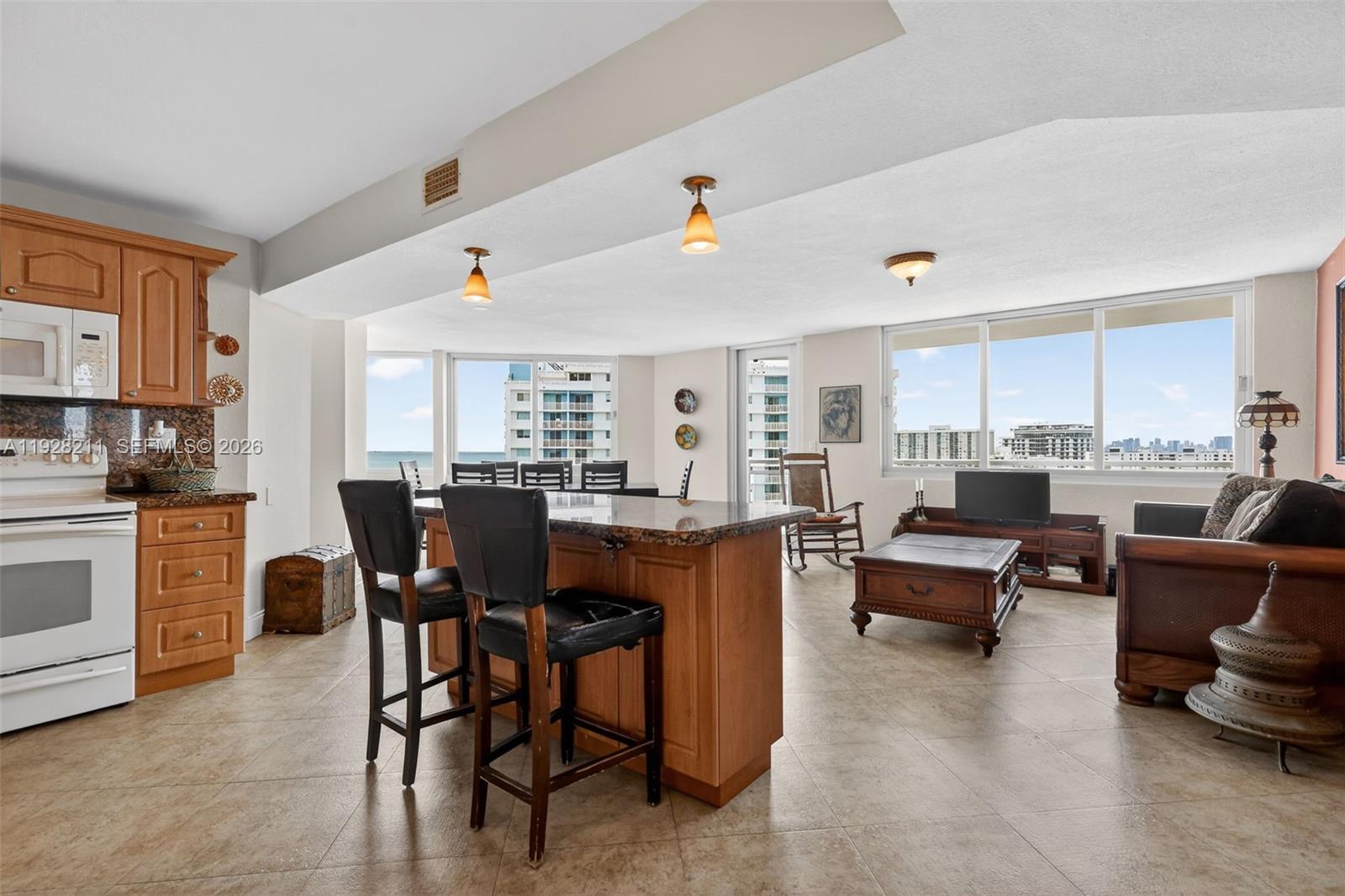 7135 Collins Ave 1015 Property Photo 4