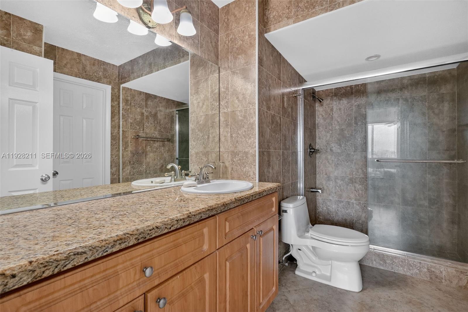 7135 Collins Ave 1015 Property Photo 22
