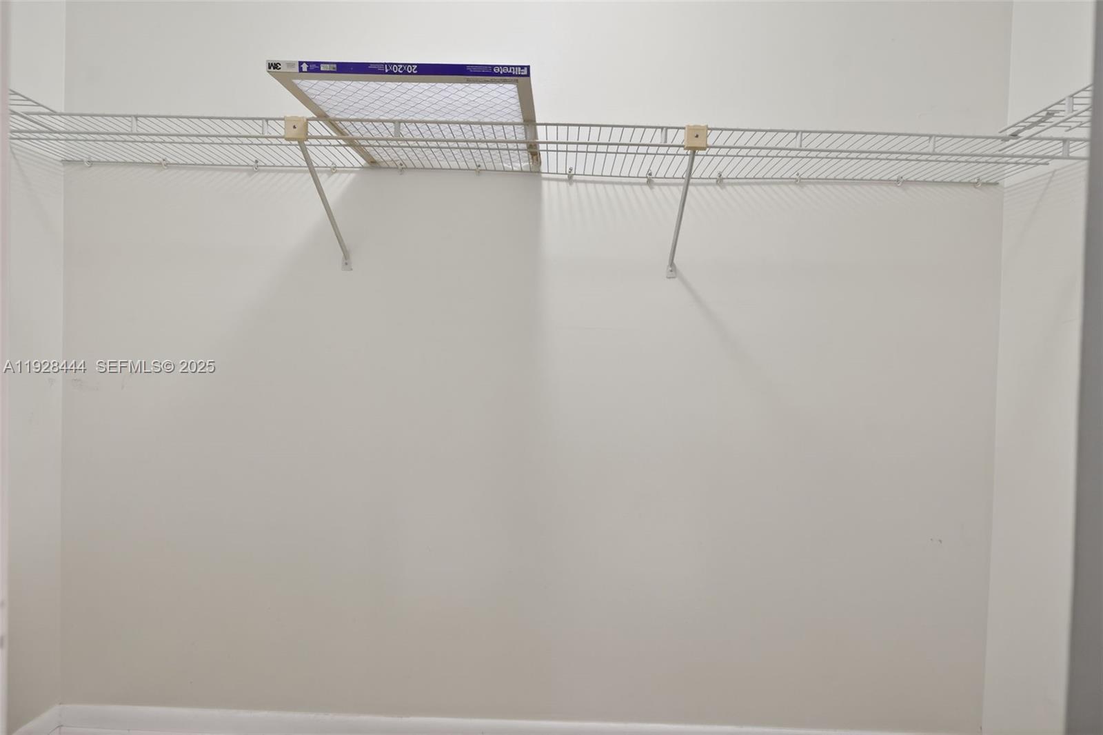 707 Stonewood Ct 19c Property Photo 35