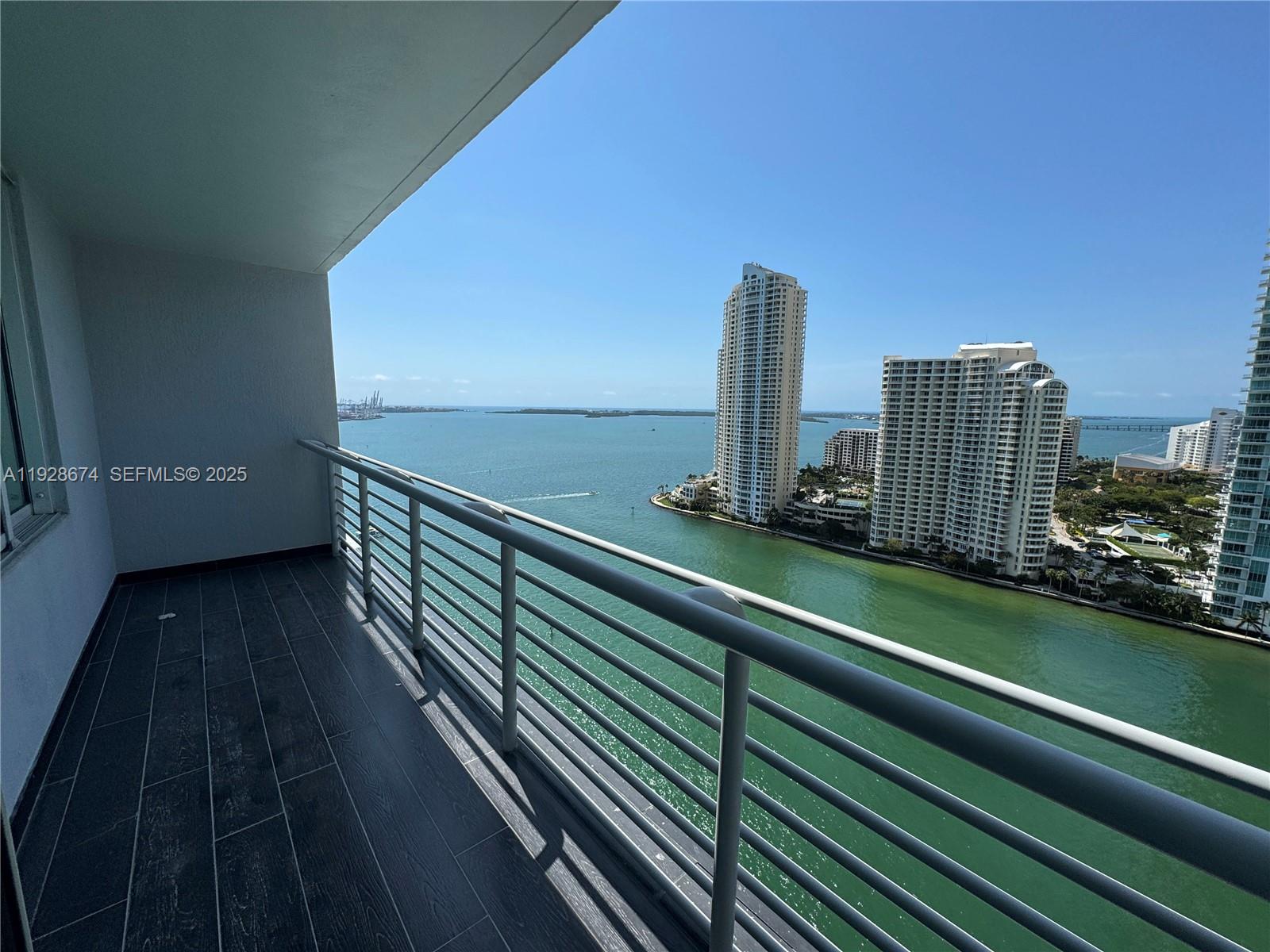 335 S Biscayne Blvd 2403 Property Photo 10