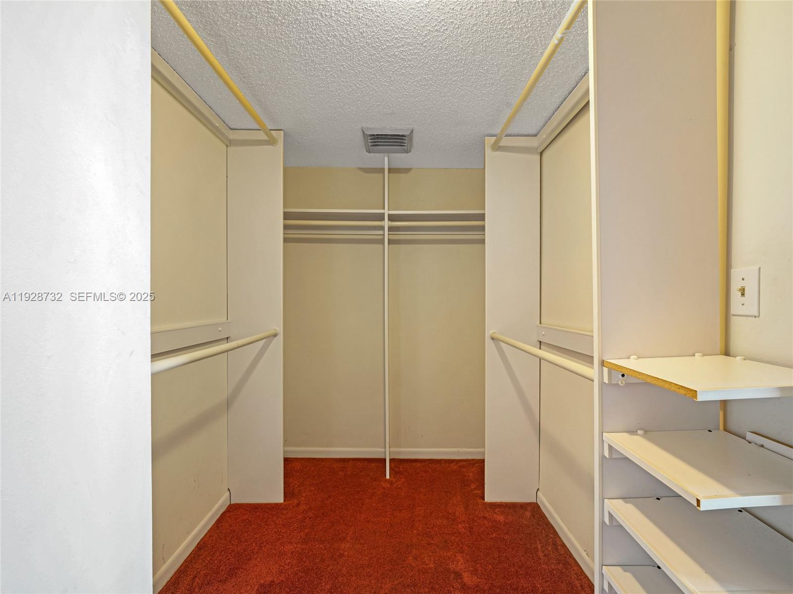 100 Golden Isles Dr Ph 6 Property Photo 24
