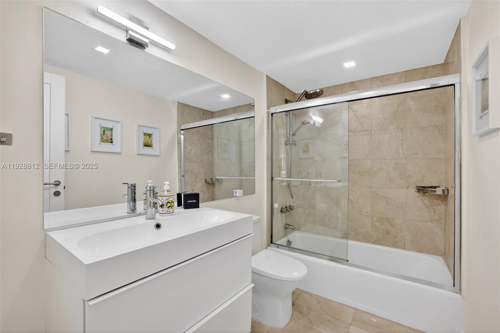 9250 W Bay Harbor Dr 5d Property Photo 55