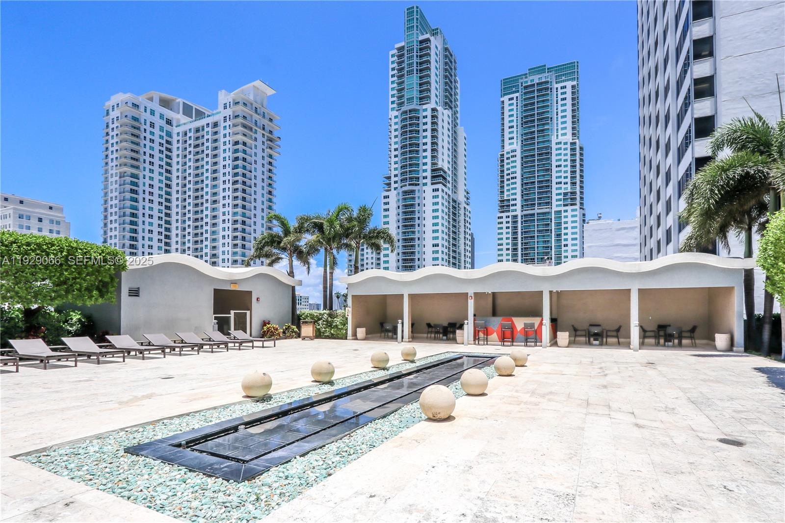 50 Biscayne Blvd 503 Property Photo 9
