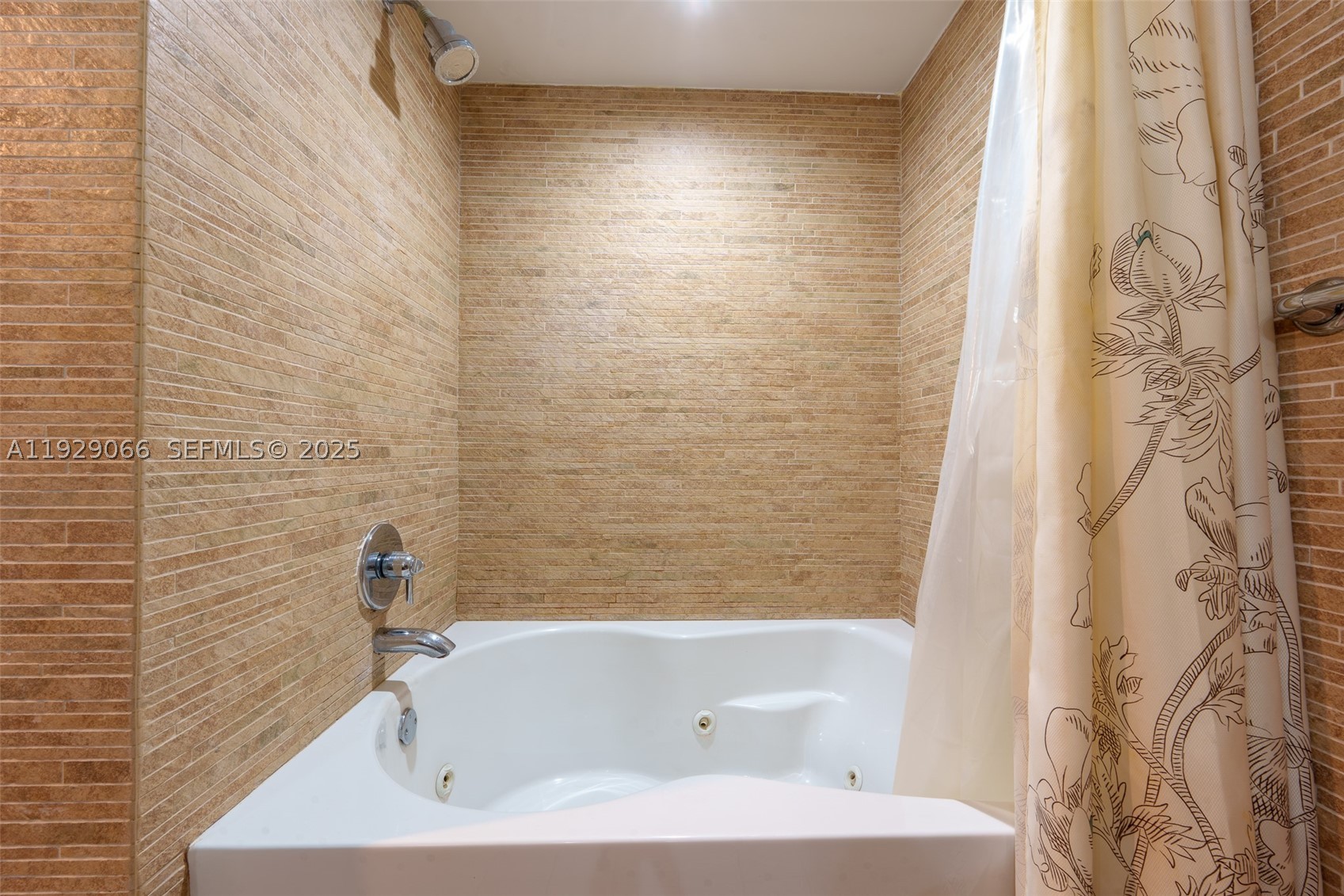 50 Biscayne Blvd 503 Property Photo 28