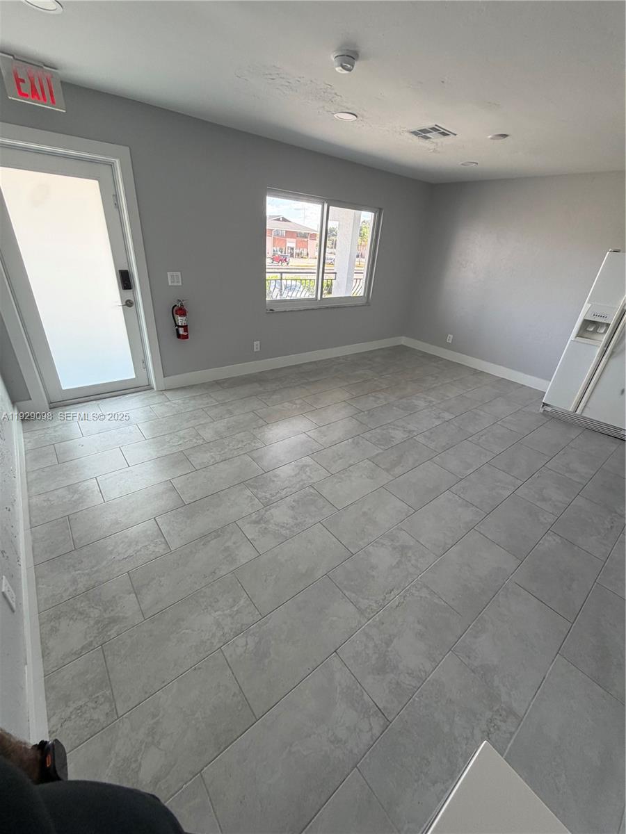 2700 Evans Ave 5 Property Photo 14
