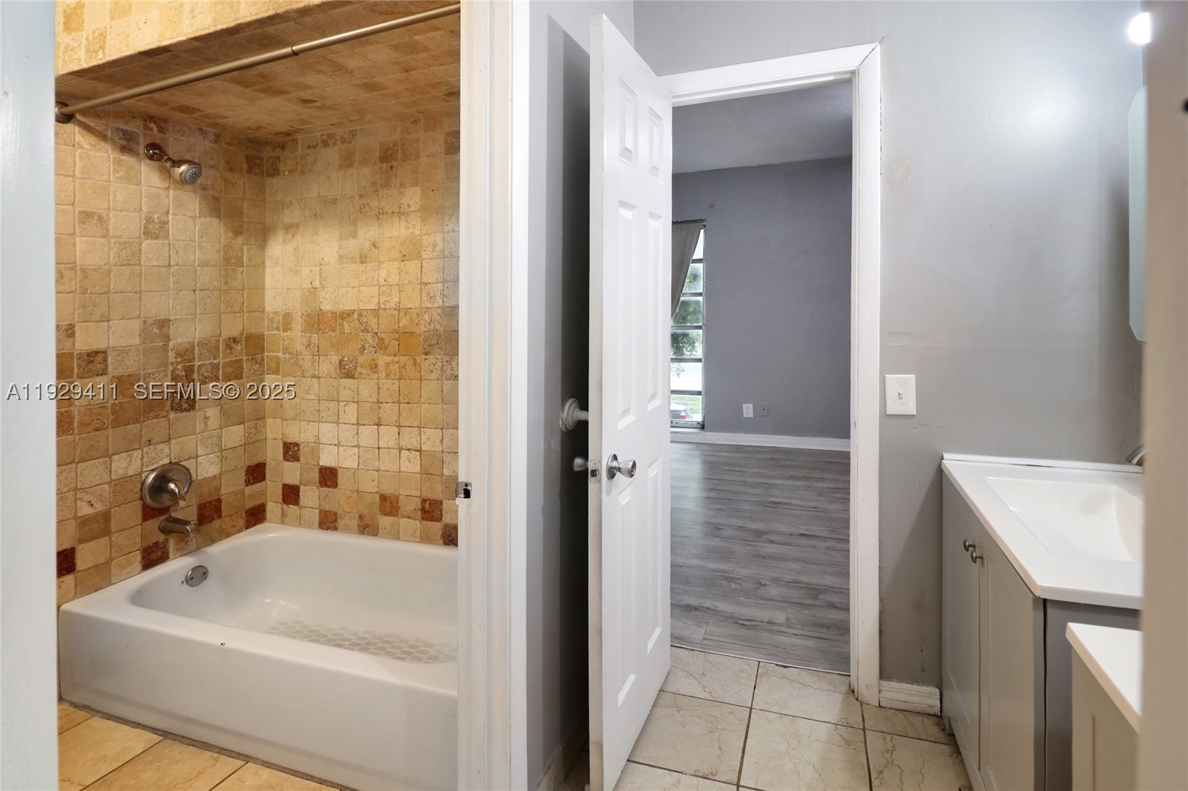 6352 Boulevard Of Champions 1 Property Photo 11