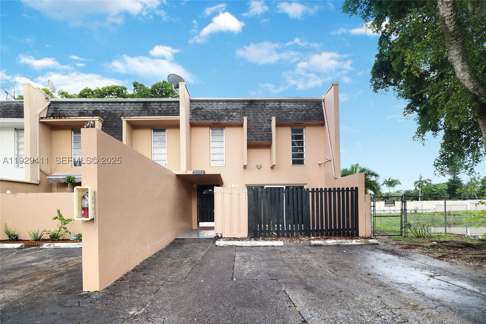 6352 Boulevard Of Champions 1 Property Photo 24