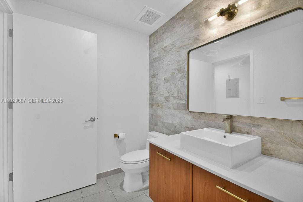 3301 Ne 1st Ave H2509 Property Photo 23