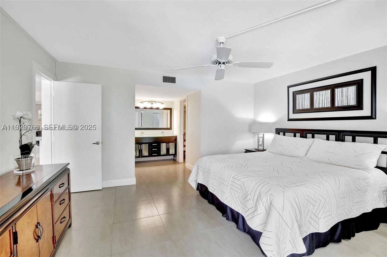 3930 Inverrary Blvd 405-d Property Photo 22