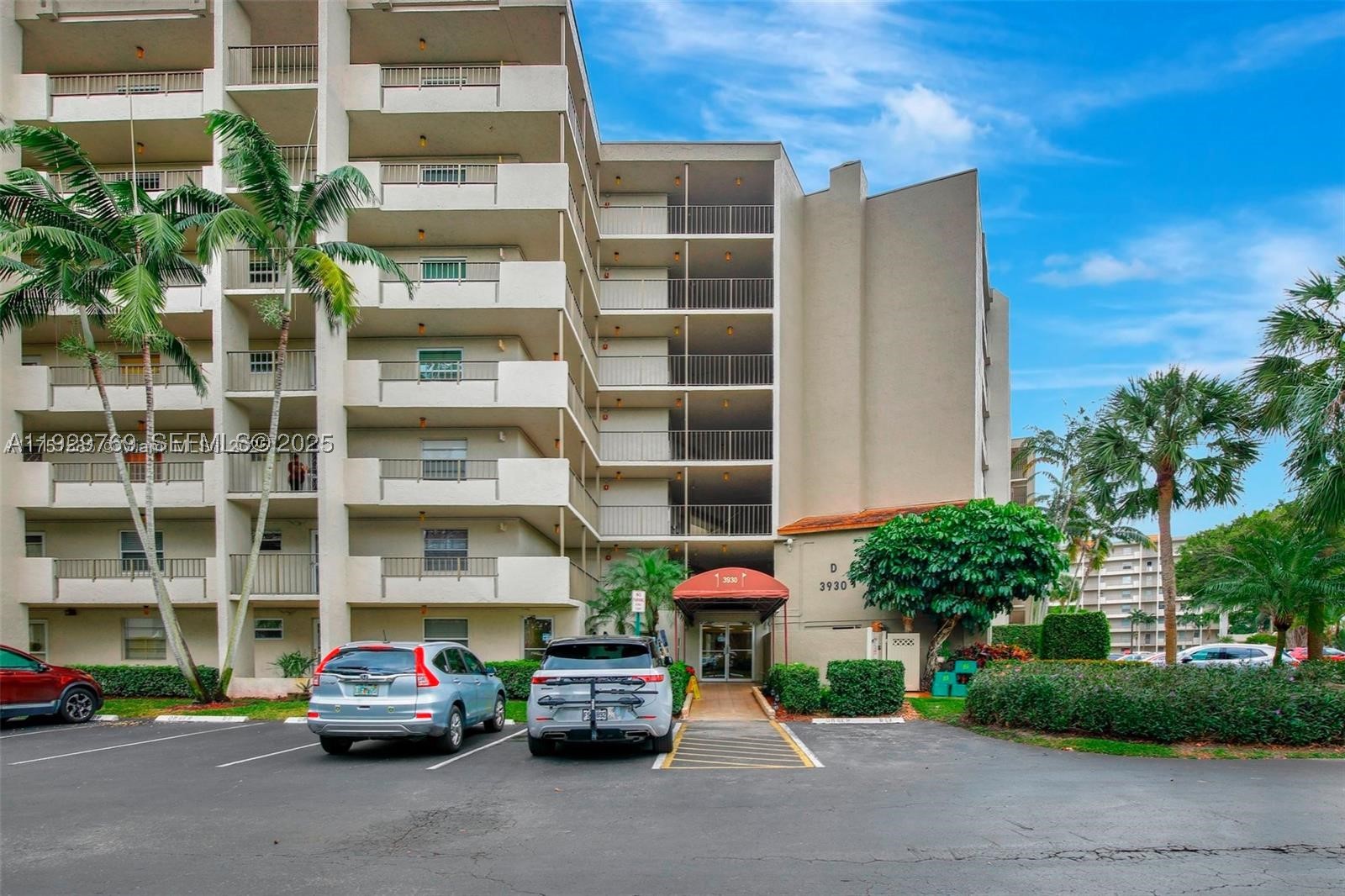 3930 Inverrary Blvd 405-d Property Photo 47