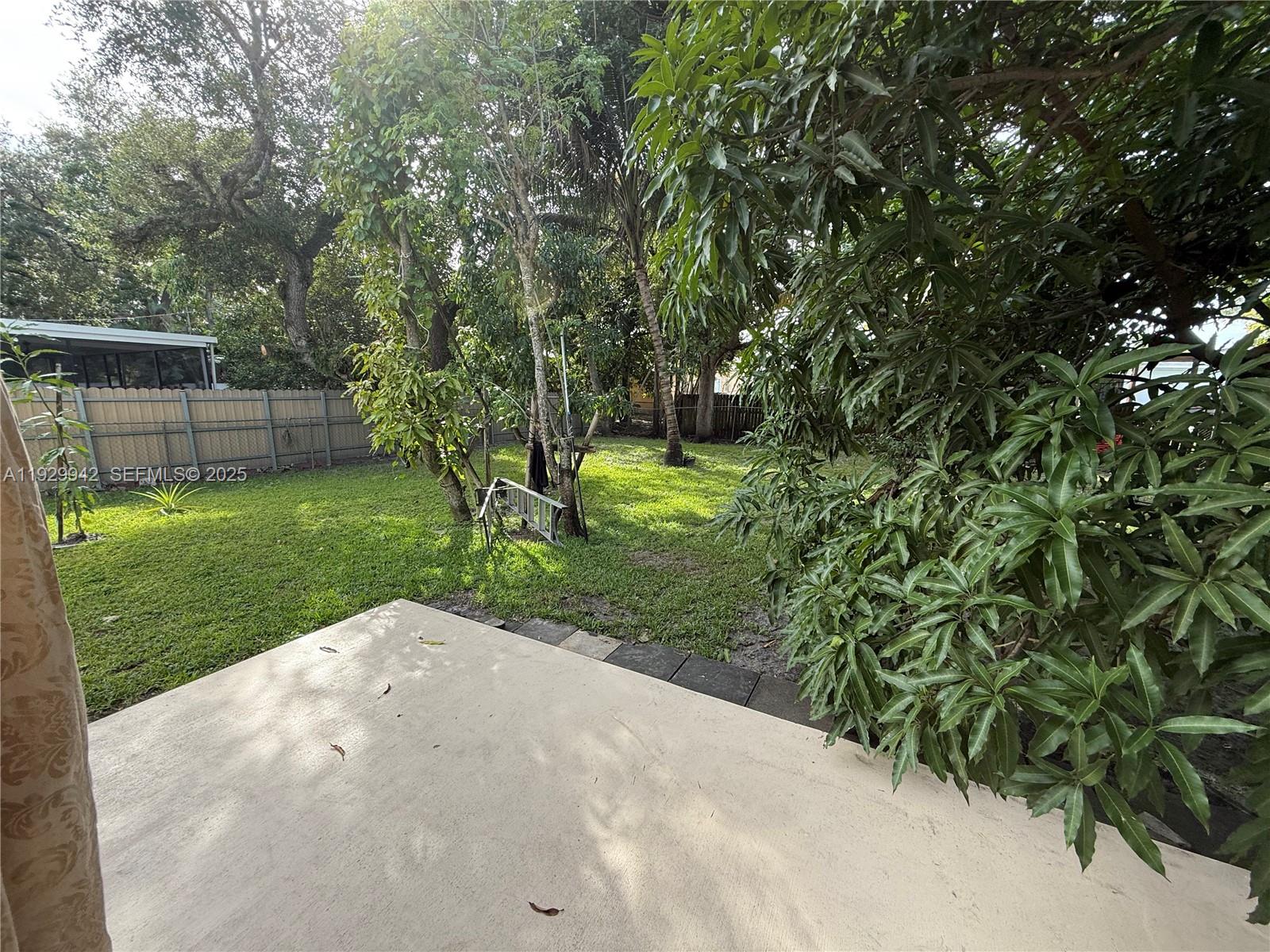 14630 Ne 5th Ct Property Photo 5