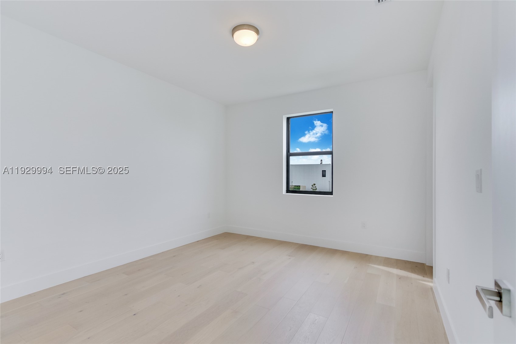 16492 S Botaniko Dr S Property Photo 31