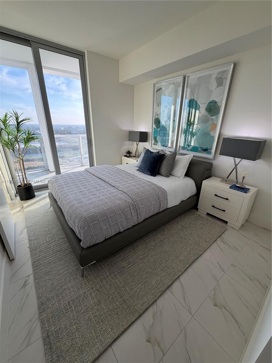 2000 Metropica Way 2108 Property Photo 20