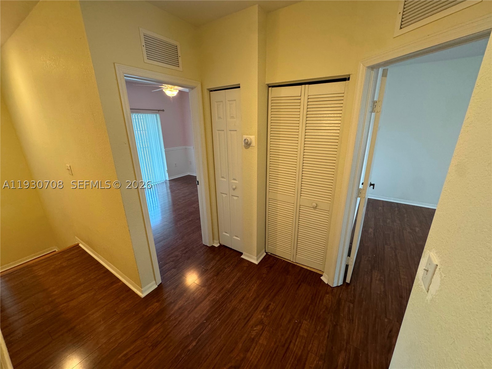 2452 Se 19th Ct Property Photo 12