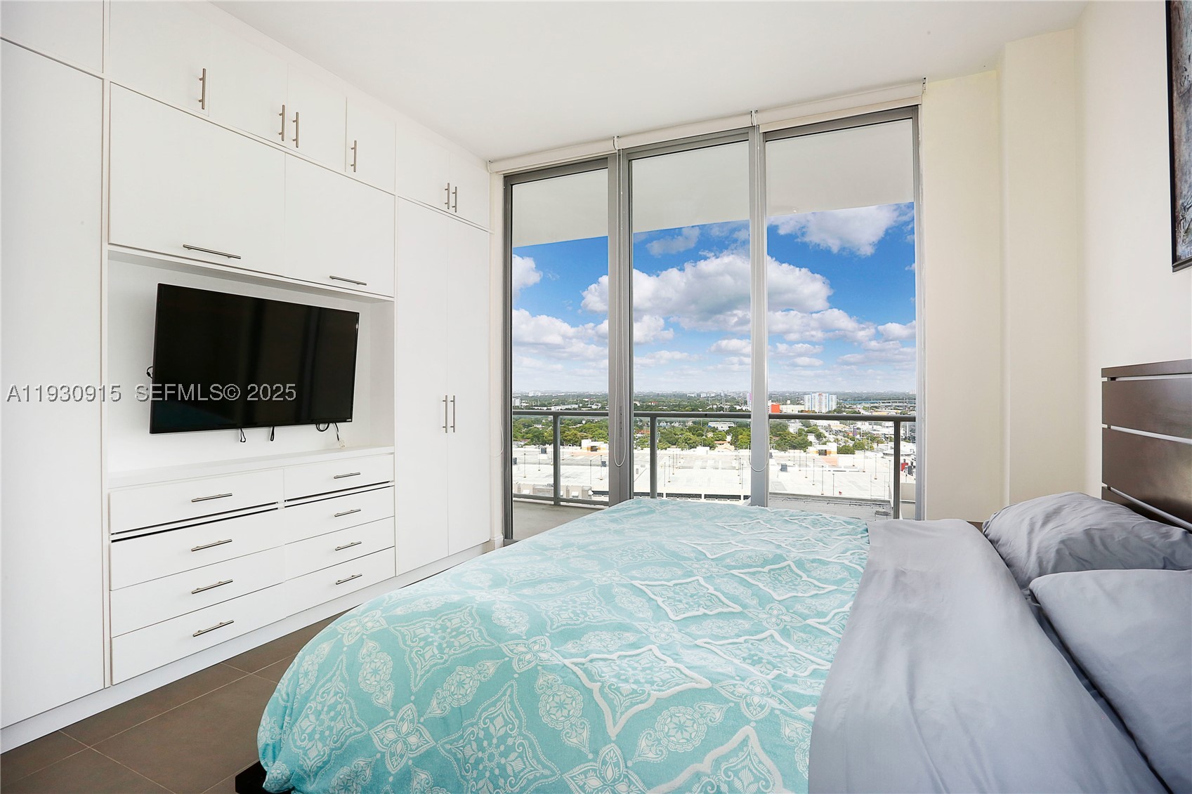 3470 E Coast Ave H1605 Property Photo 14