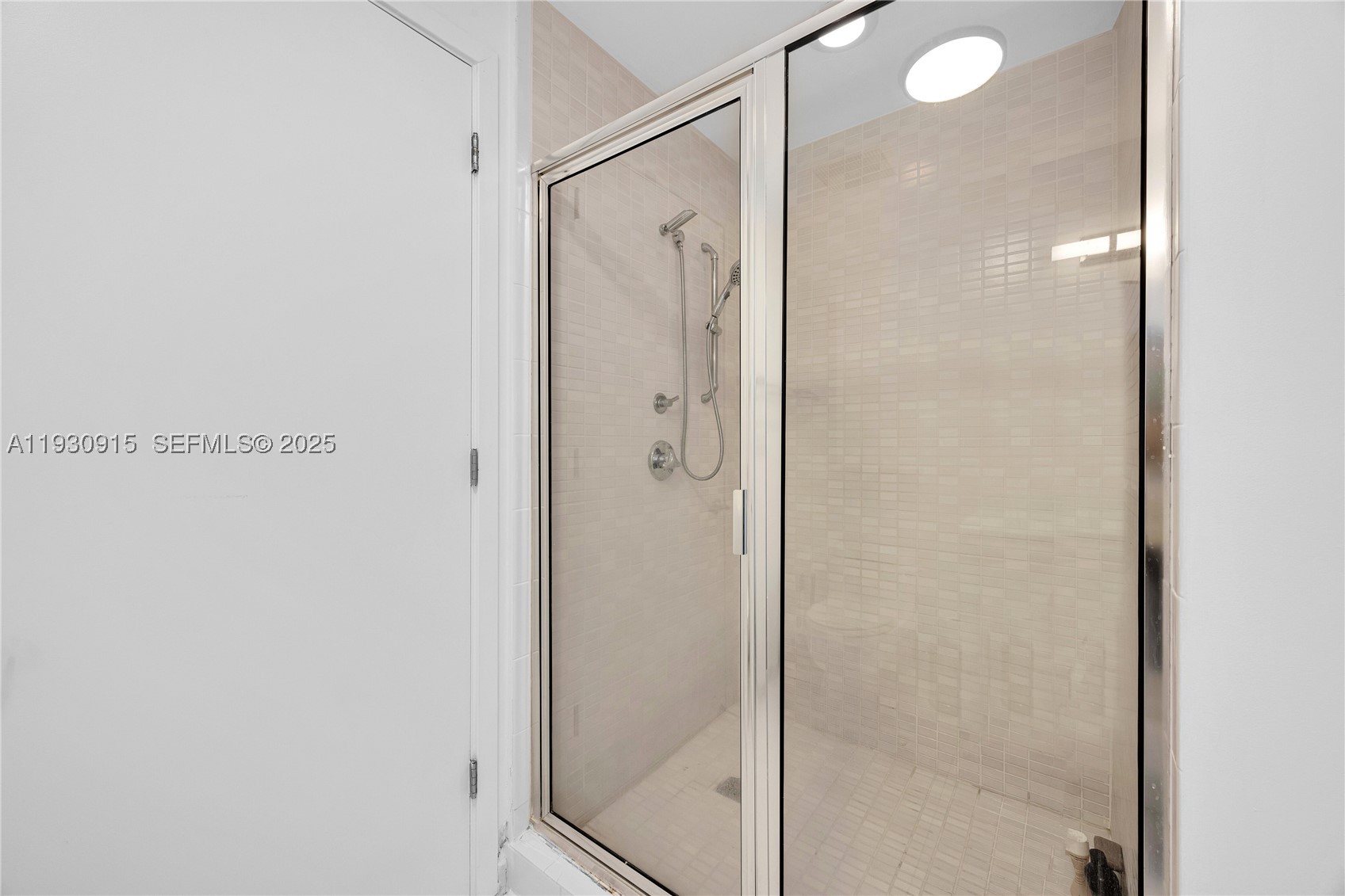 3470 E Coast Ave H1605 Property Photo 16