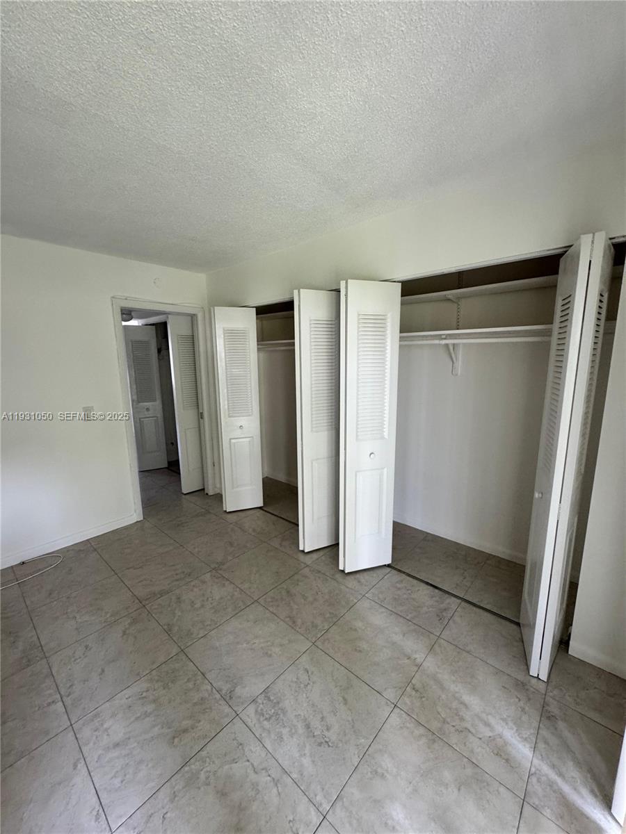 18 Hastings B 18 Property Photo 4