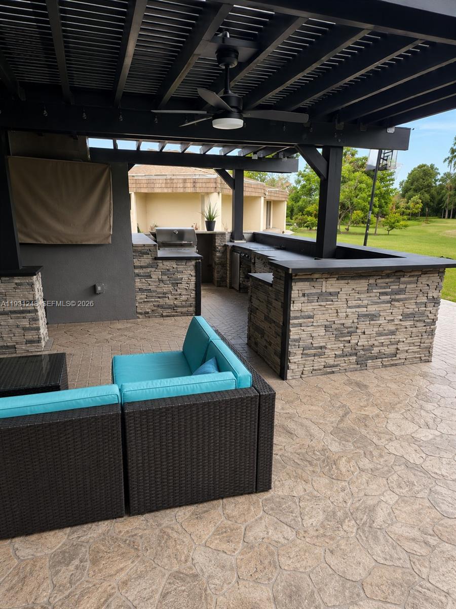 4905 Banyan Lane Property Photo 44
