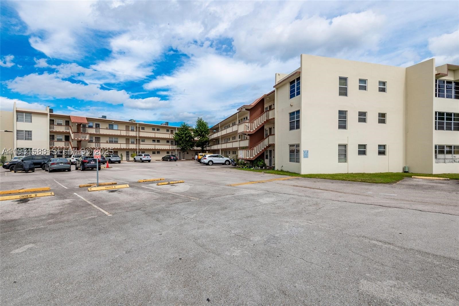 1481 Ne Miami Gardens Dr 368 Property Photo 11