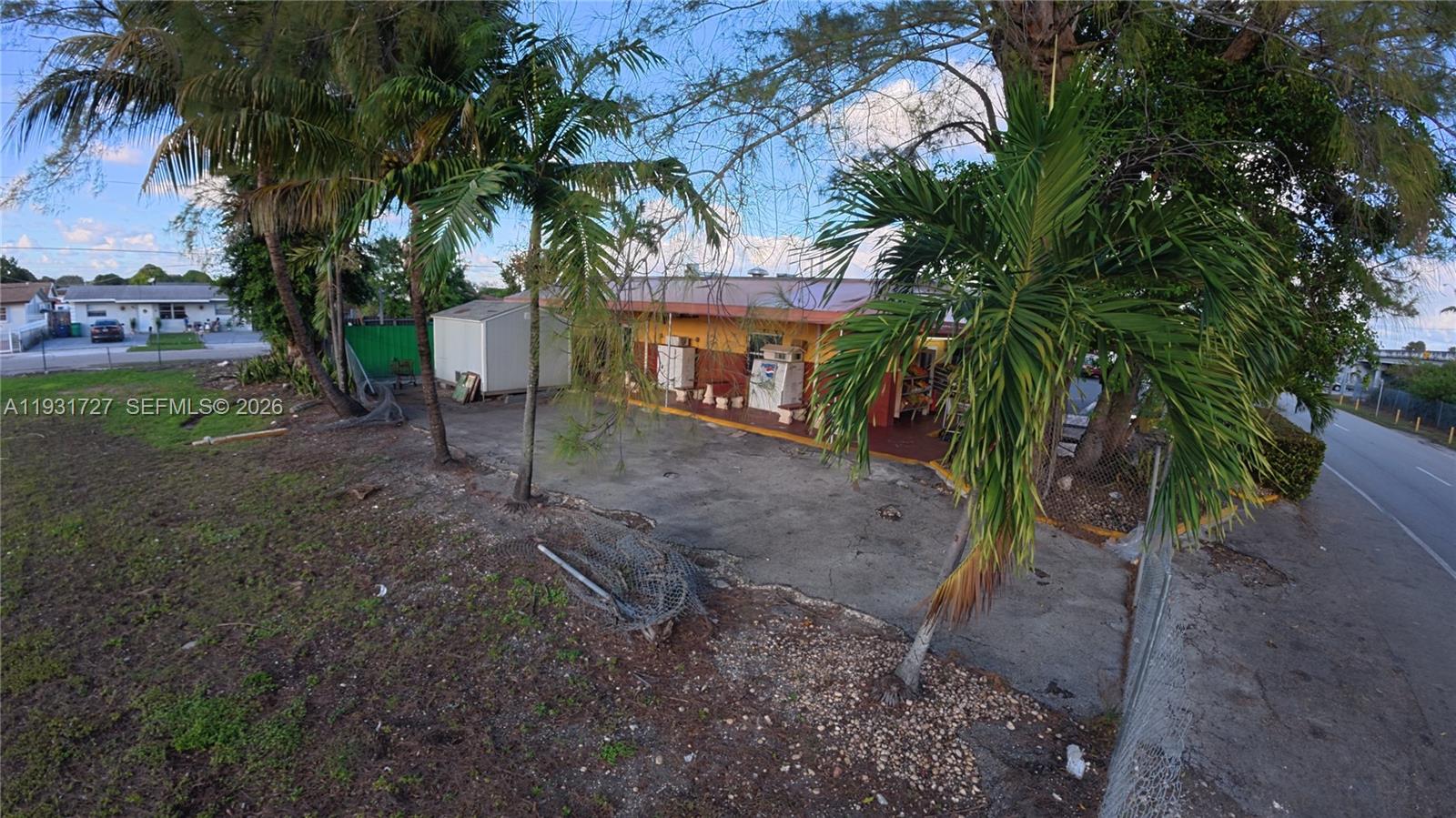168 4215 Property Photo 6