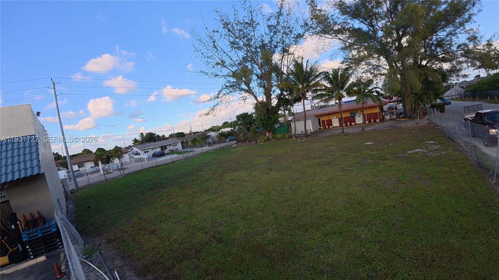 168 4215 Property Photo 10