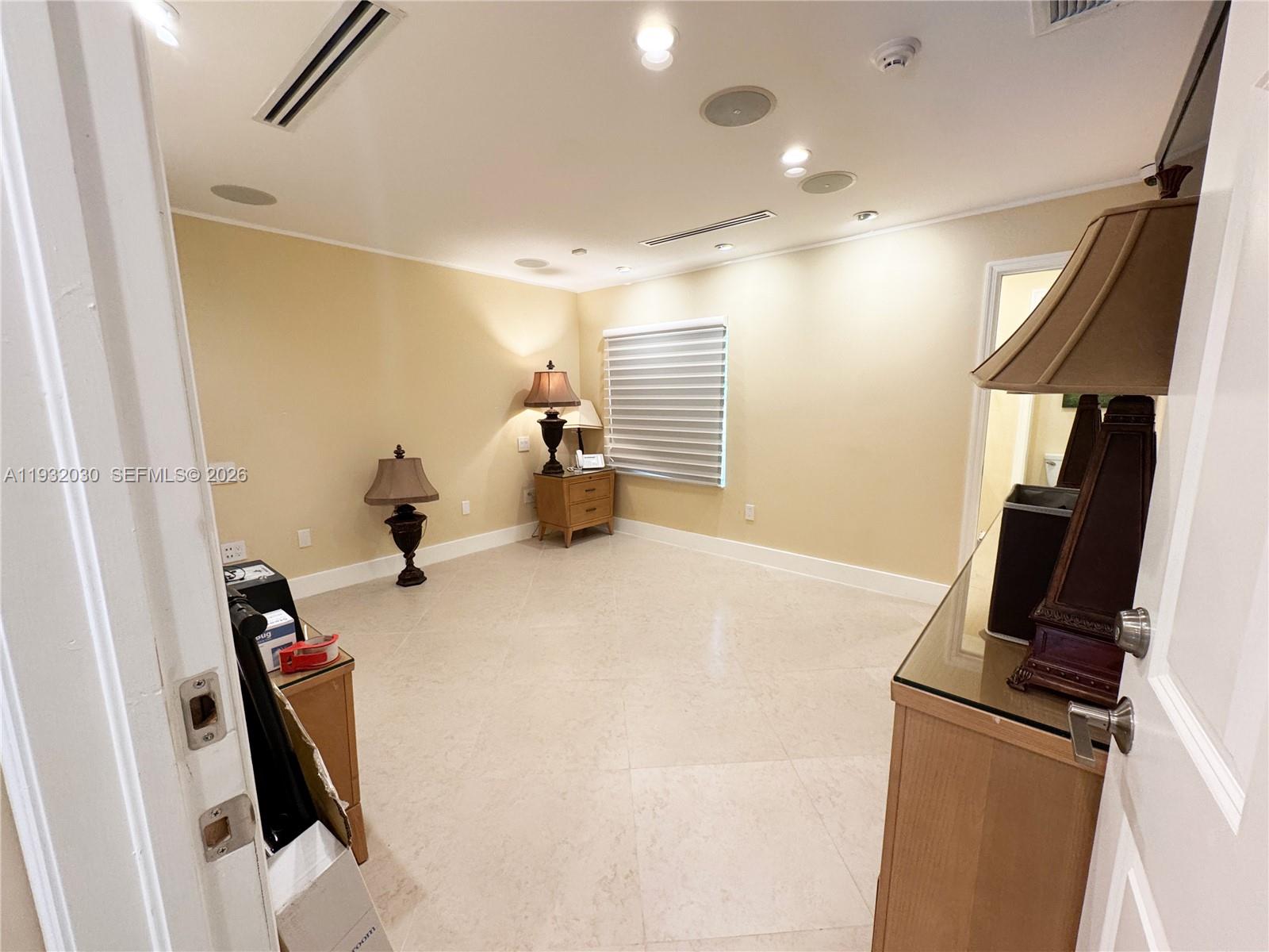 610 Misty Oaks Ln Property Photo 42