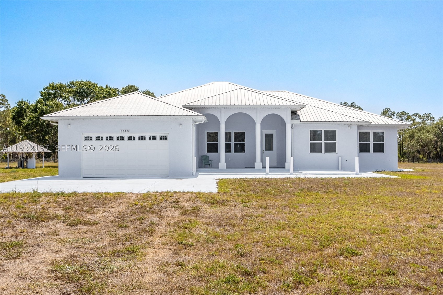 1083 Pollywog Dr. Property Photo 1