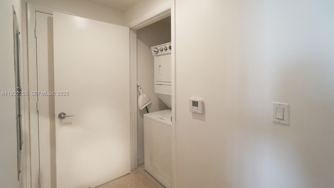 550 Okeechobee Blvd 1216 Property Photo 13