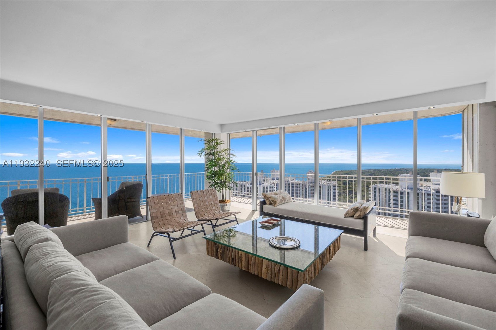 881 Ocean Dr 20A Property Photo 1