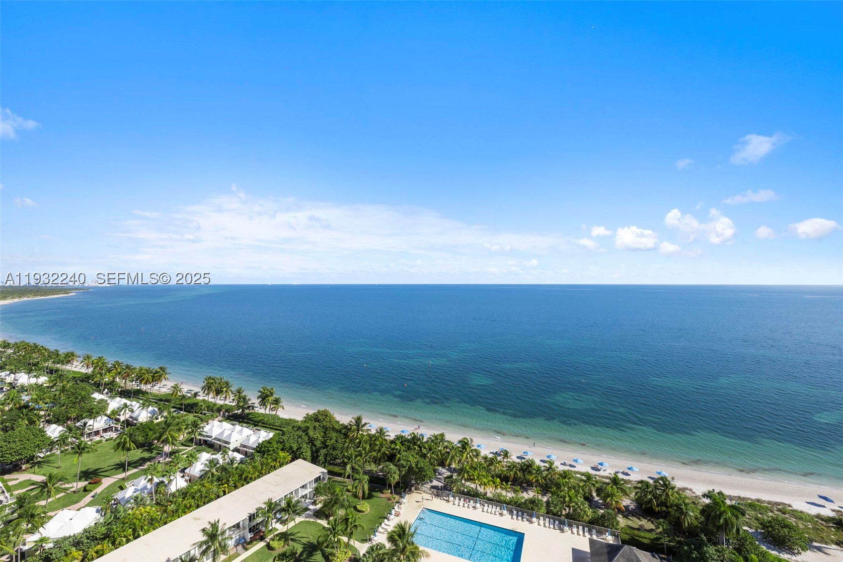 881 Ocean Dr 20a Property Photo 2