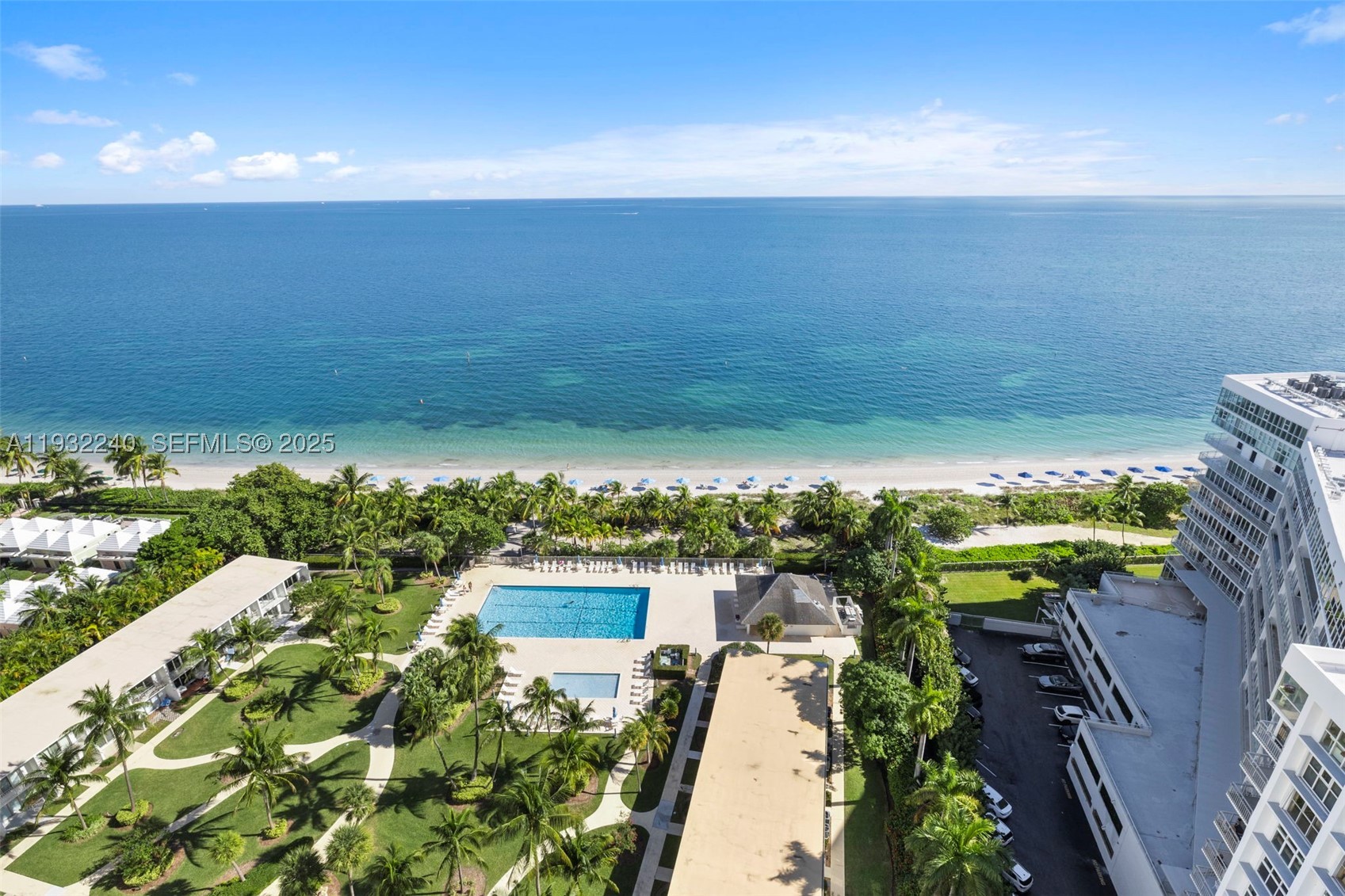 881 Ocean Dr 20a Property Photo 4