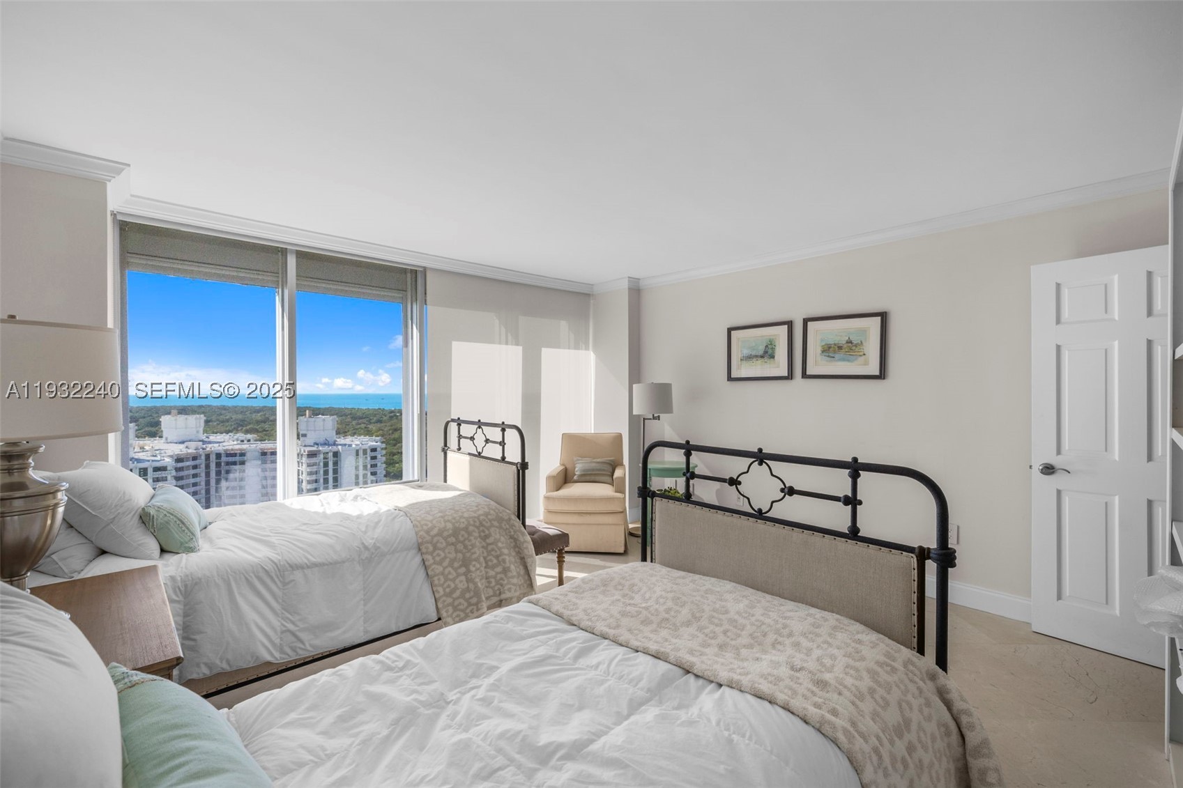 881 Ocean Dr 20a Property Photo 19
