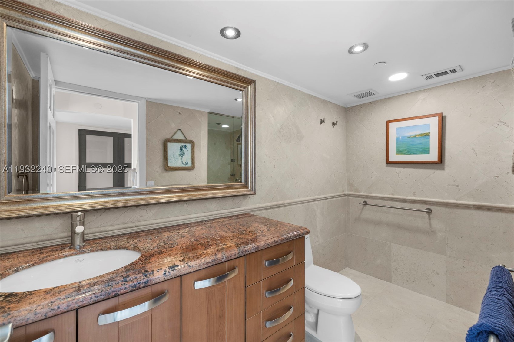 881 Ocean Dr 20a Property Photo 20