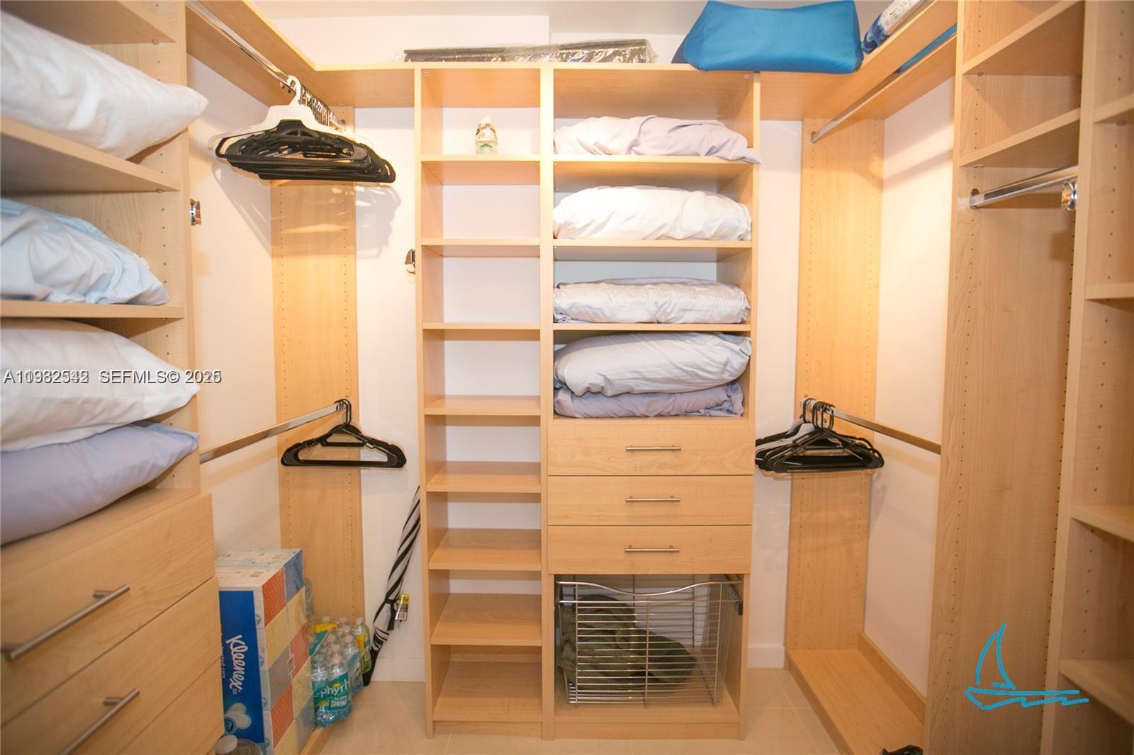 8877 Collins Ave 805 Property Photo 11