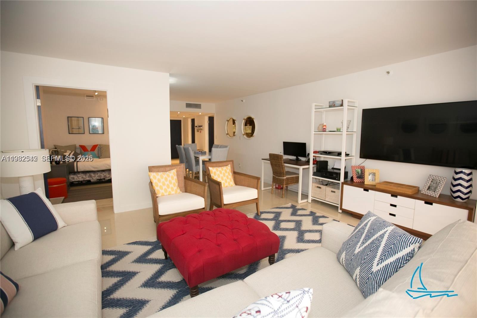 8877 Collins Ave 805 Property Photo 14