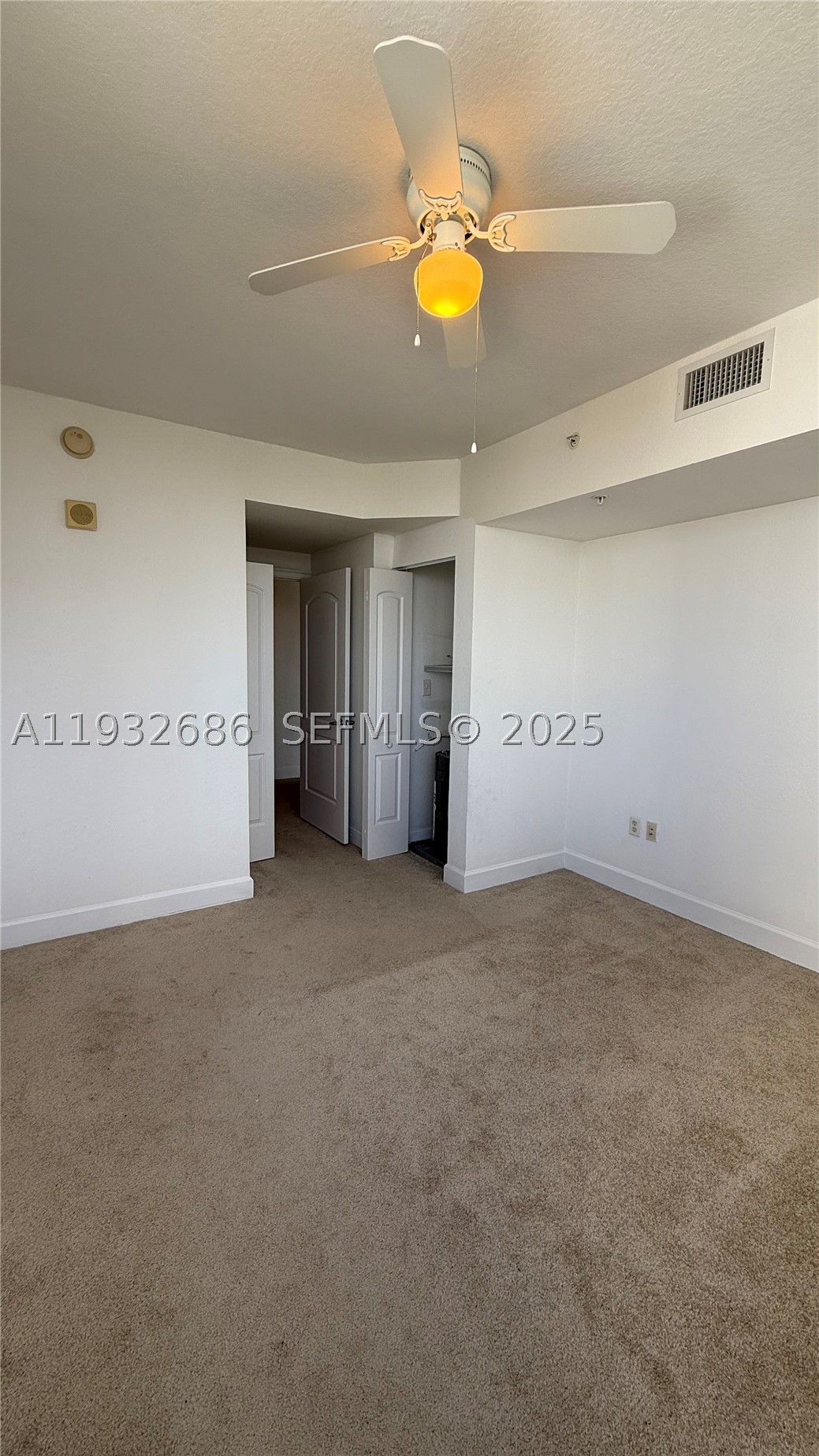 1830 Radius Dr 915 Property Photo 11