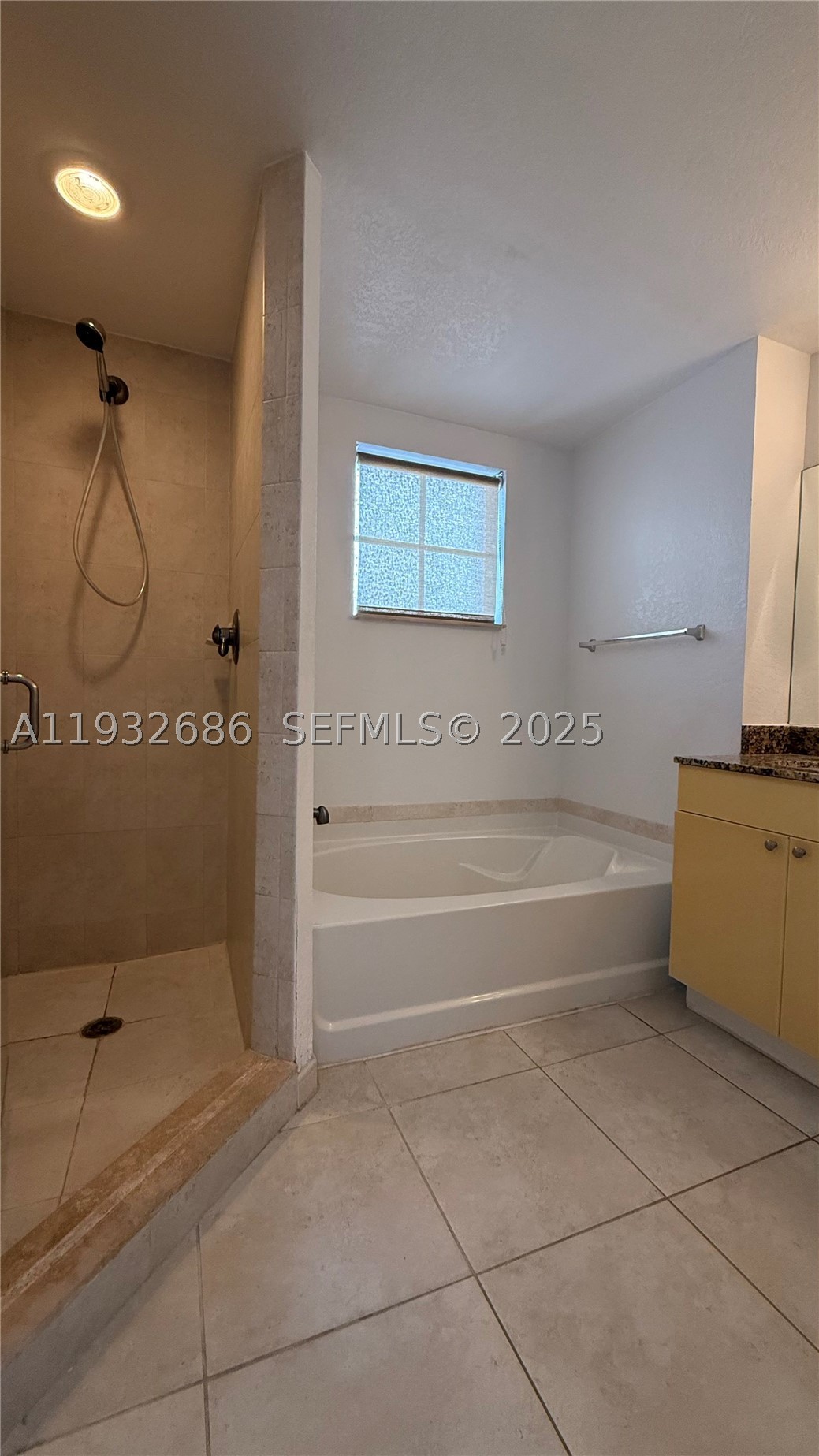 1830 Radius Dr 915 Property Photo 13