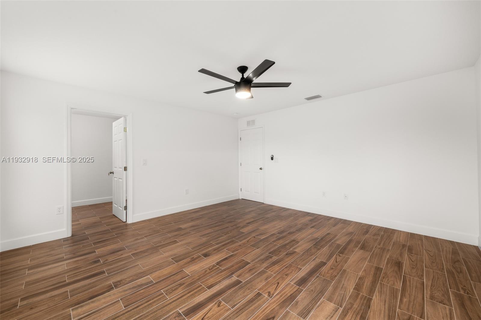 6724 Heavitree Dr Property Photo 26