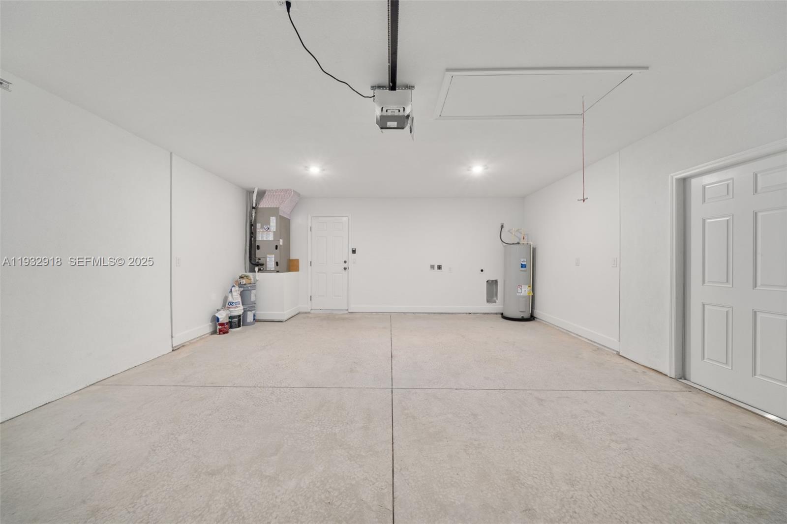 6724 Heavitree Dr Property Photo 43