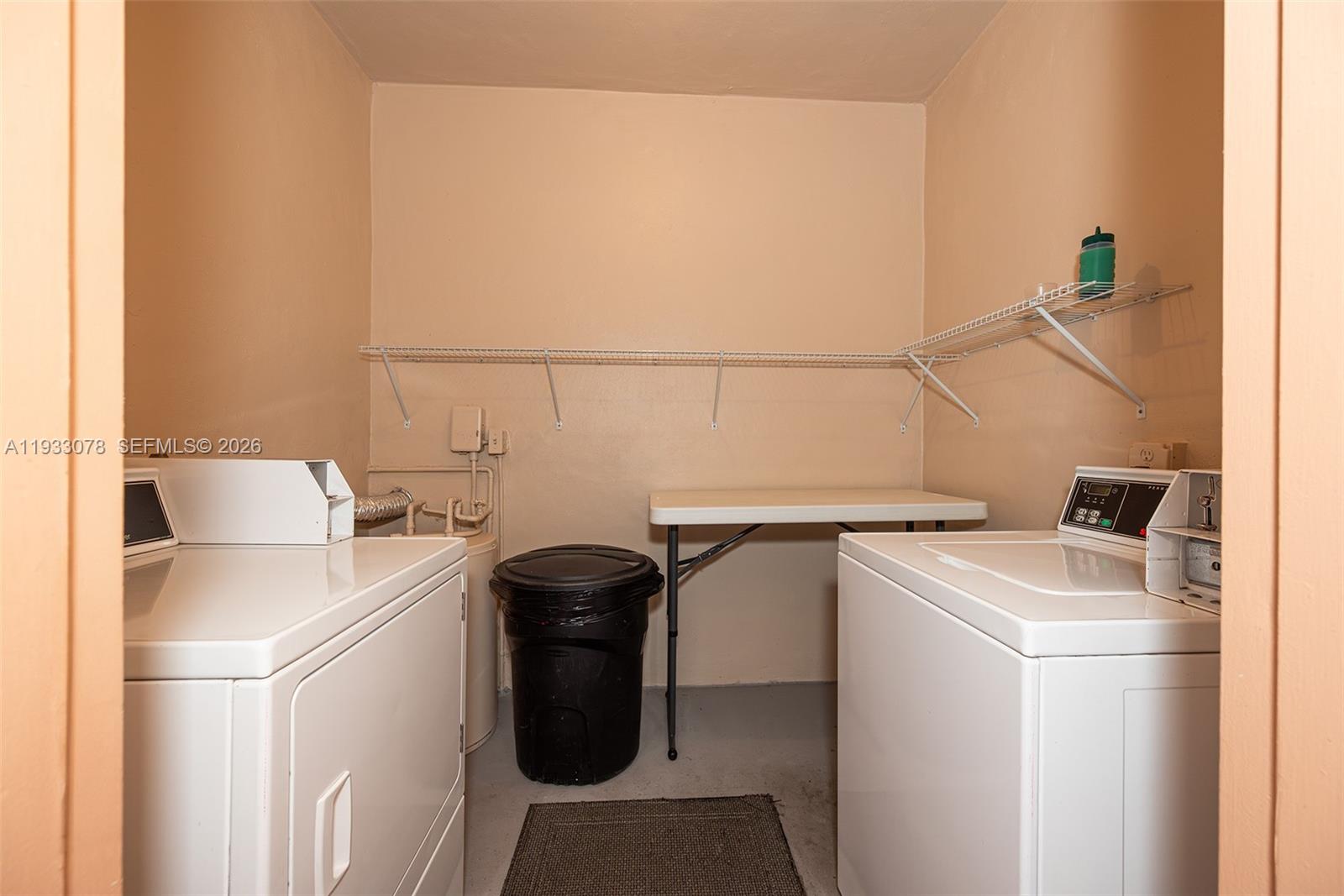 12027 S Greenway Cir 206 Property Photo 21