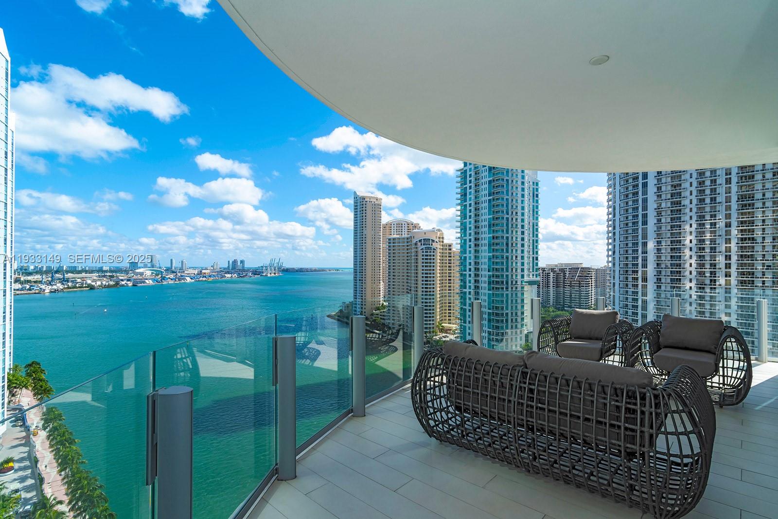 300 Biscayne Blvd Way 1901 Property Photo 1