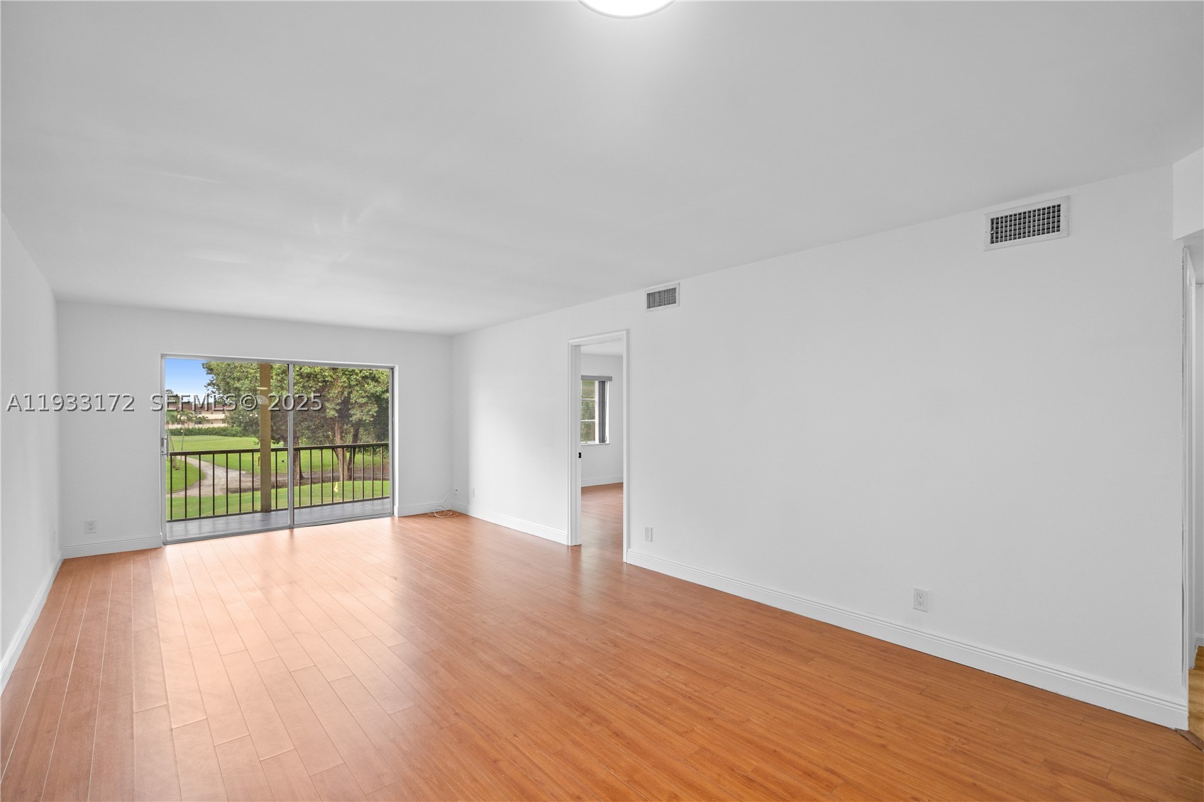 8901 S Hollybrook Blvd 303 Property Photo 6