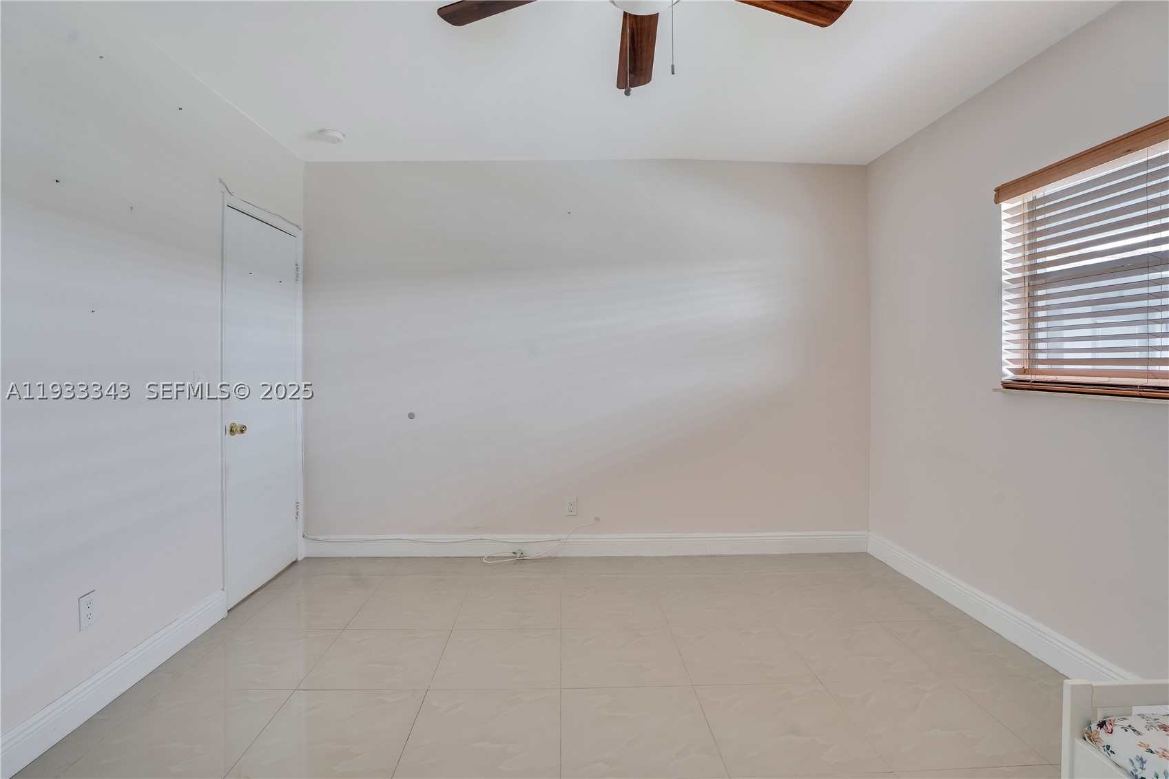7401 Pines Blvd 221 Property Photo 13