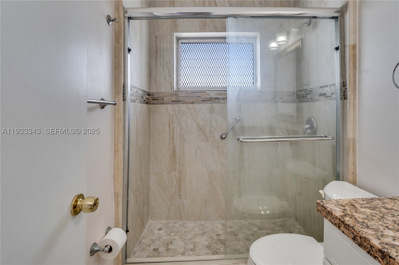 7401 Pines Blvd 221 Property Photo 15