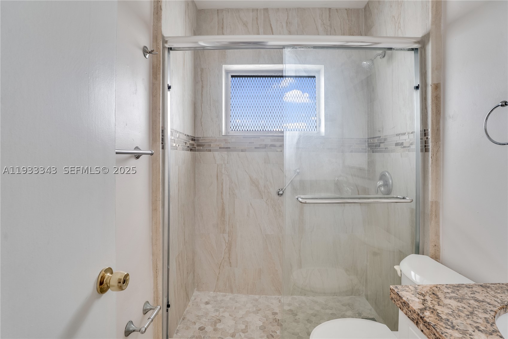 7401 Pines Blvd 221 Property Photo 16