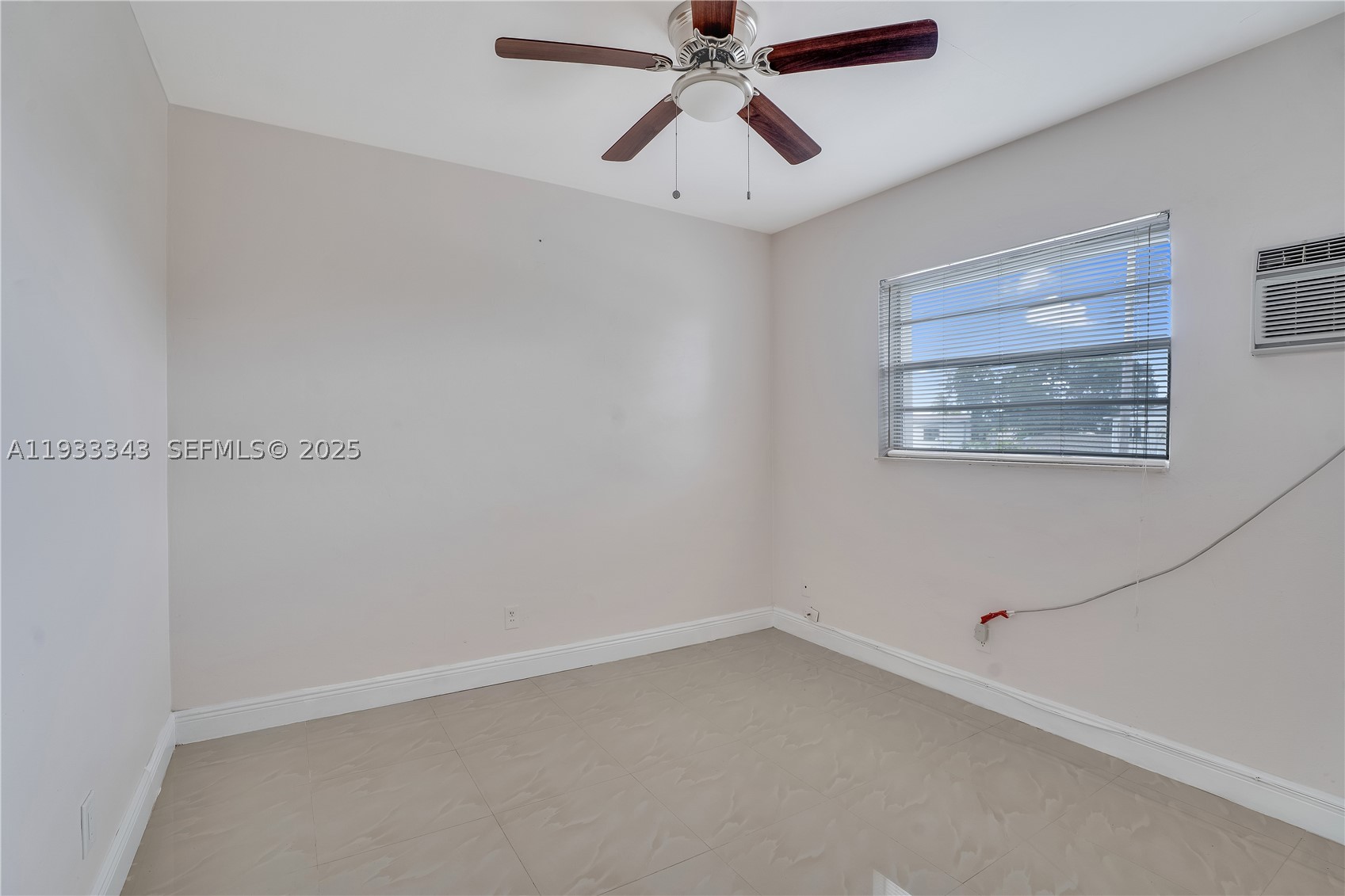 7401 Pines Blvd 221 Property Photo 19