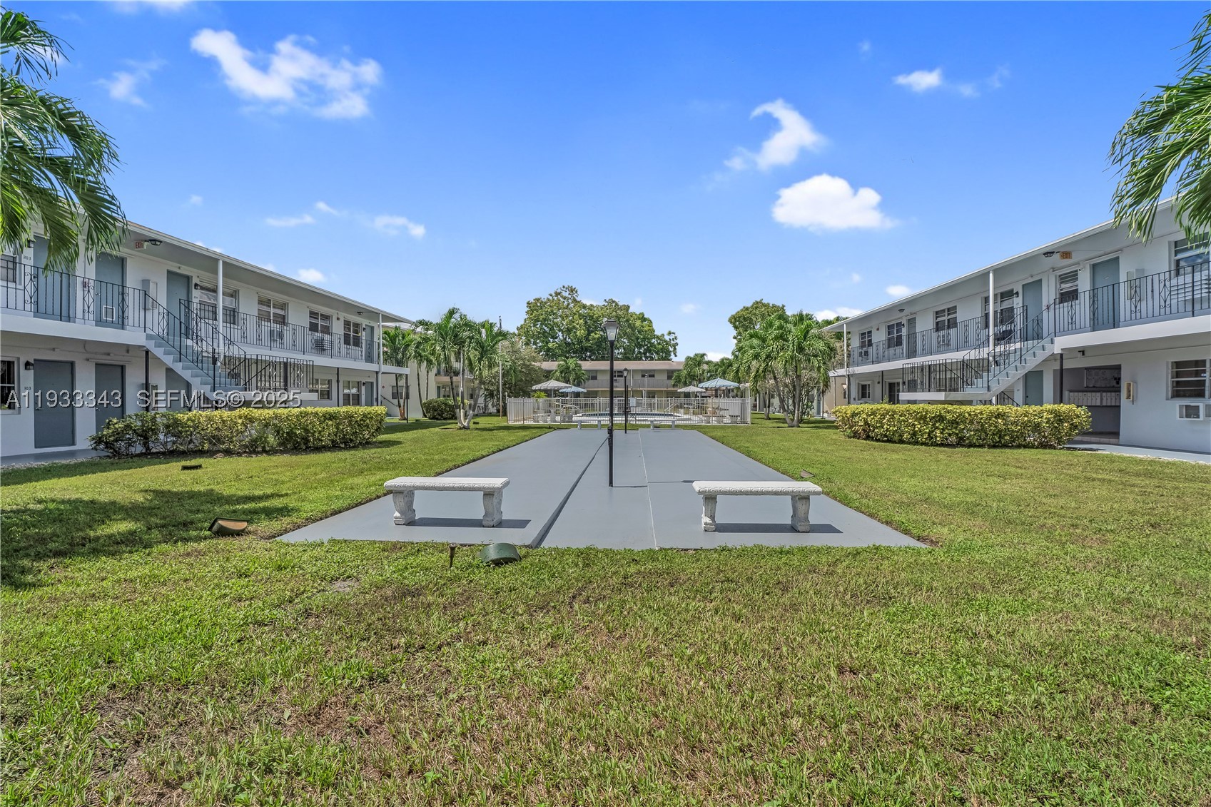 7401 Pines Blvd 221 Property Photo 25