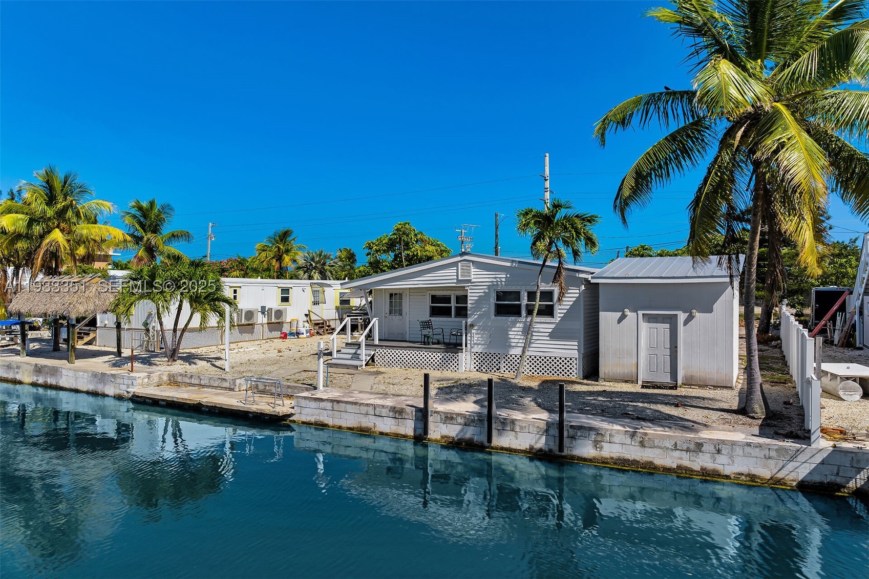 59761 Overseas Hwy Property Photo 4