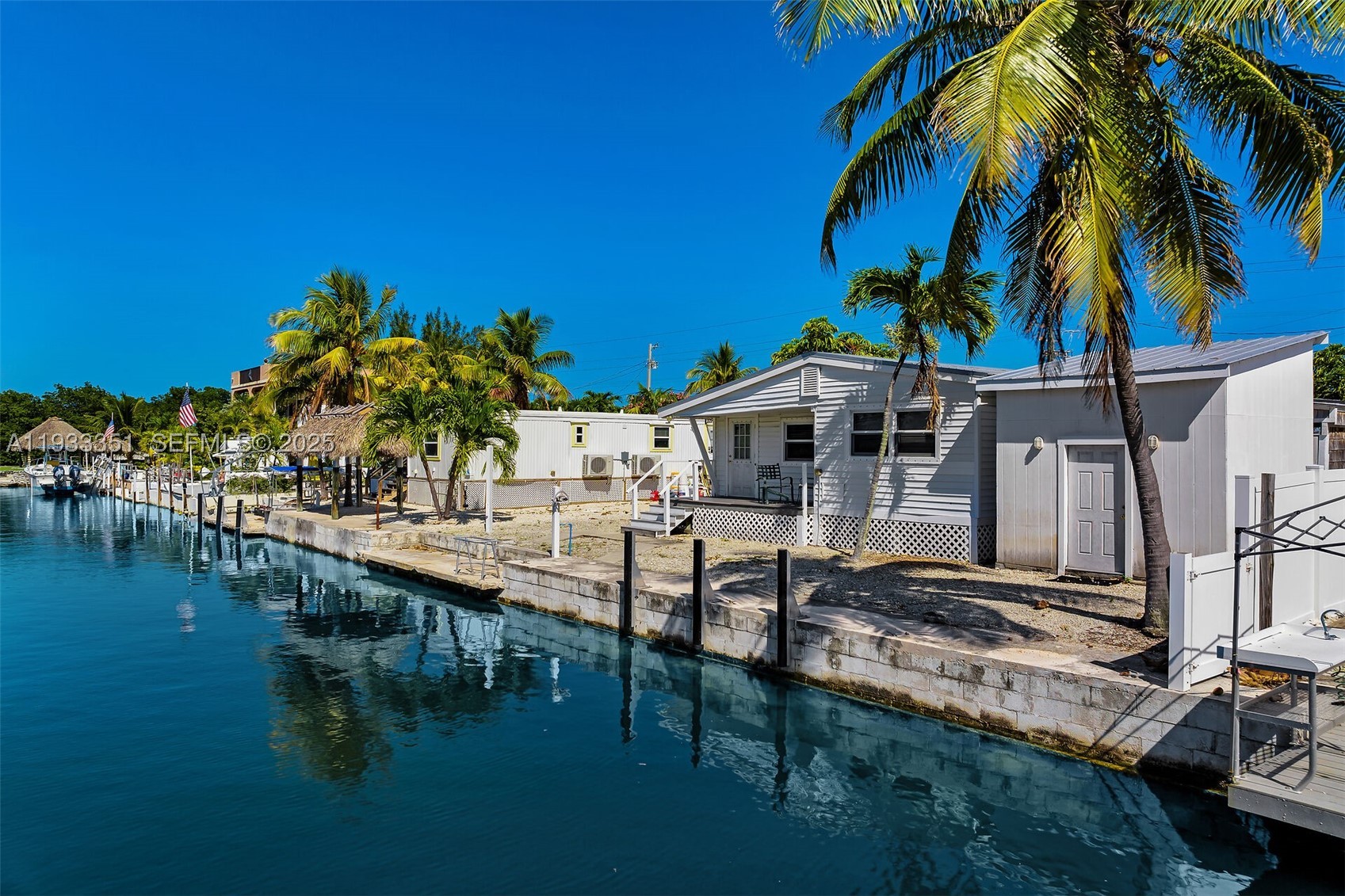 59761 Overseas Hwy Property Photo 6