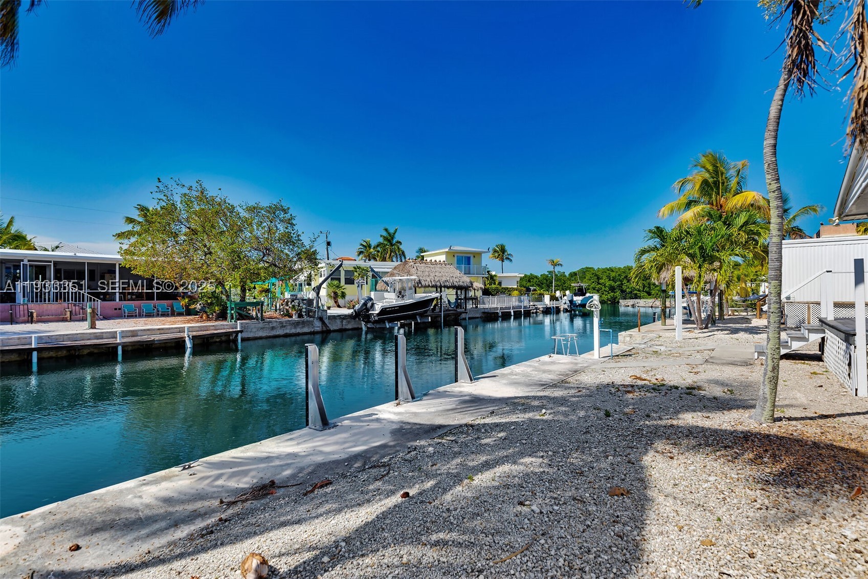 59761 Overseas Hwy Property Photo 9